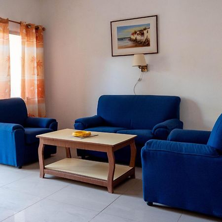 Cape Point Hotel Bakau Zewnętrze zdjęcie