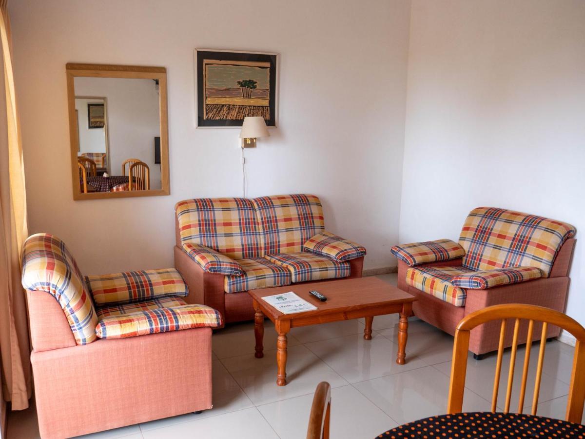 Cape Point Hotel Bakau Zewnętrze zdjęcie