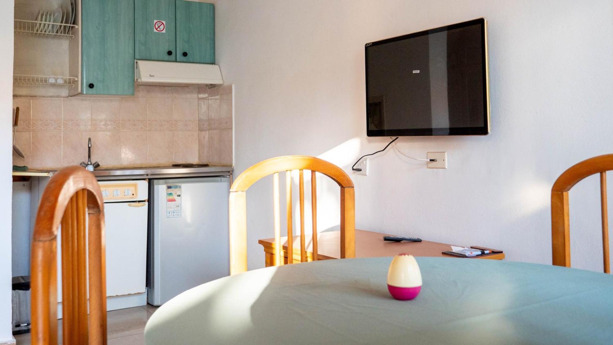Cape Point Hotel Bakau Zewnętrze zdjęcie